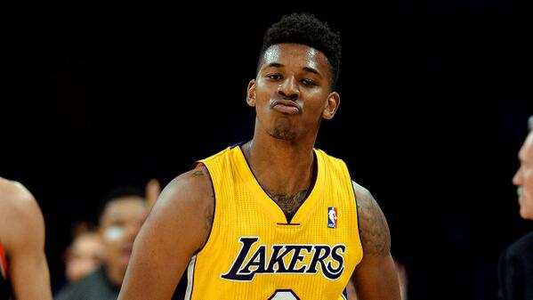 博尔哈：哈兰德是目前足坛最佳中锋；历史最佳中锋是德罗巴（博尔哈：当今最强中锋是哈兰德，历史最佳当属德罗巴）