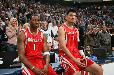 沃尔特马德：在英超踢球对我帮助很大；刚到纽卡时确实有压力（沃尔特马德：英超经历让我受益匪浅，初到纽卡压力不小）