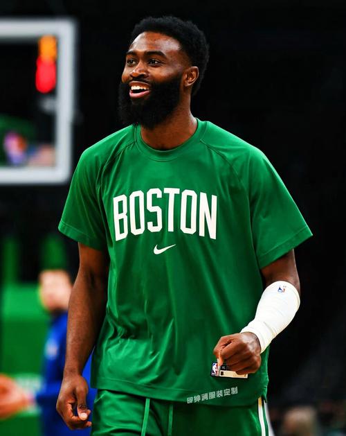 粤媒：今年省港杯首回合12月28日举行，次回合1月3日举行（粤媒：省港杯今年首回合12月28日开战，次回合1月3日再战）