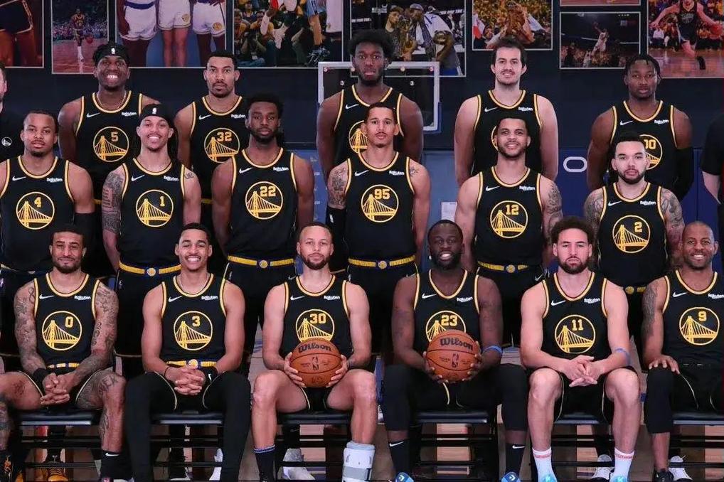 哲科：我们确实踢得很烂，但我们需要球迷支持而不是嘘声（哲科：踢得差我承认，但请用支持取代嘘声）